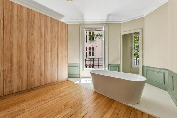 Vente Appartement de luxe Paris 7 3 Pièces 74 m²