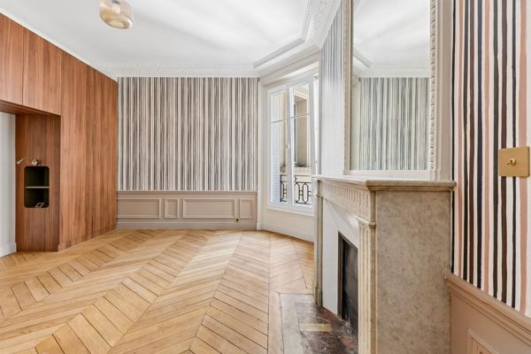 Vente Appartement de luxe Paris 7 3 Pièces 74 m²