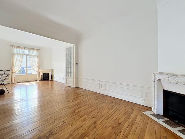 Maison Suresnes 6 pièce(s) 160 m2