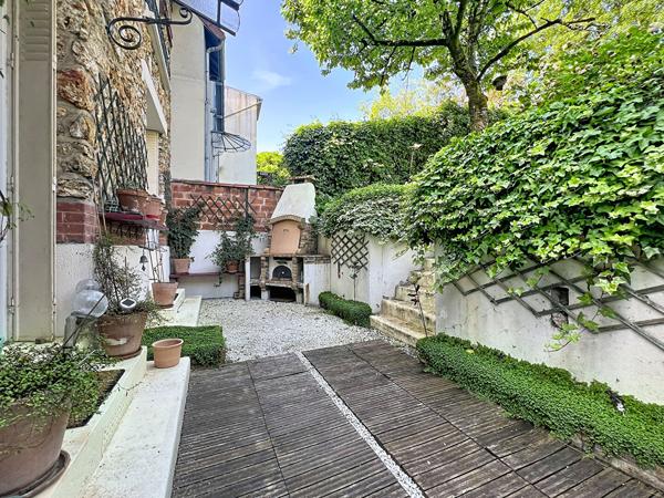 Maison Suresnes 6 pièce(s) 160 m2