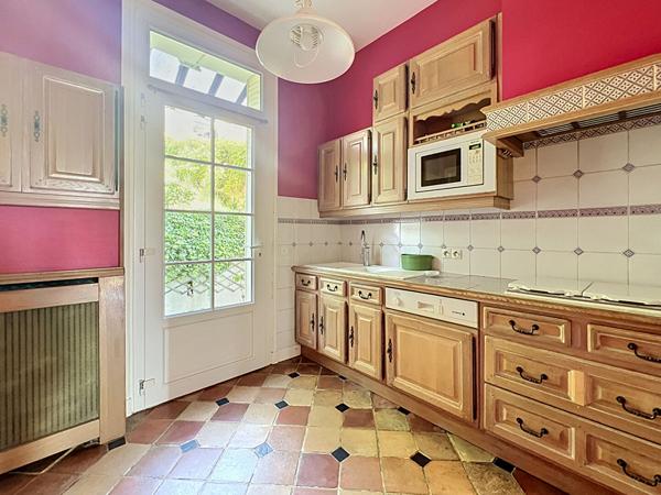 Maison Suresnes 6 pièce(s) 160 m2