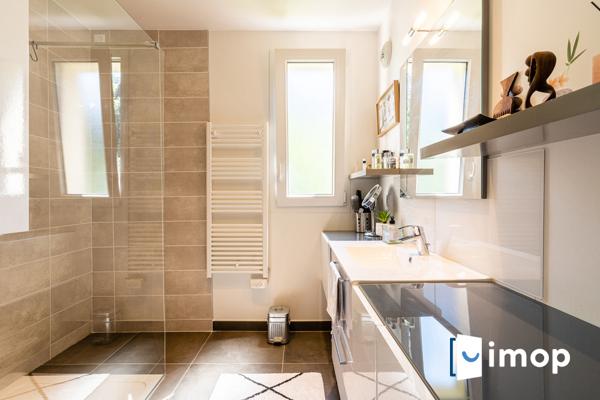 Dernier étage avec extérieur