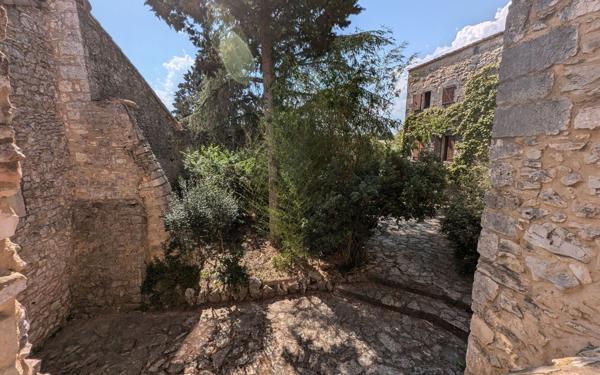 Maison à vendre    4 pièces •  Méjannes-le-Clap