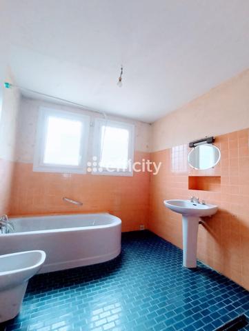 Maison 5 pièces - 141 m²