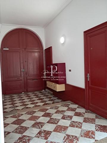 Appartement T3 type Maison secteur Bastide