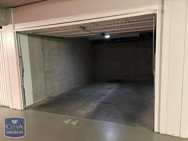 Parking à louer Lyon 5e Arrondissement (69005)