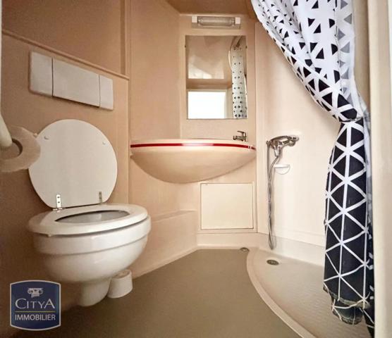 Appartement à louer 1 pièce 19.1m² Nîmes (30900)