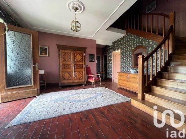 Pavillon 6 pièces de 202 m² à Thouars (79100)