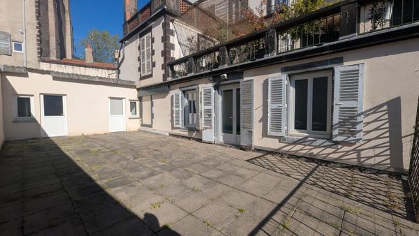Grand T4 bis - Terrasse et Garage