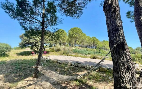 Maison à vendre    7 pièces •  Poussan