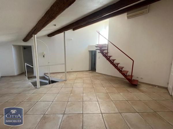 Appartement à louer 3 pièces 55.93m² Nîmes (30000)