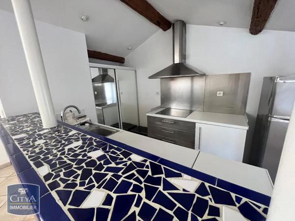 Appartement à louer 3 pièces 55.93m² Nîmes (30000)