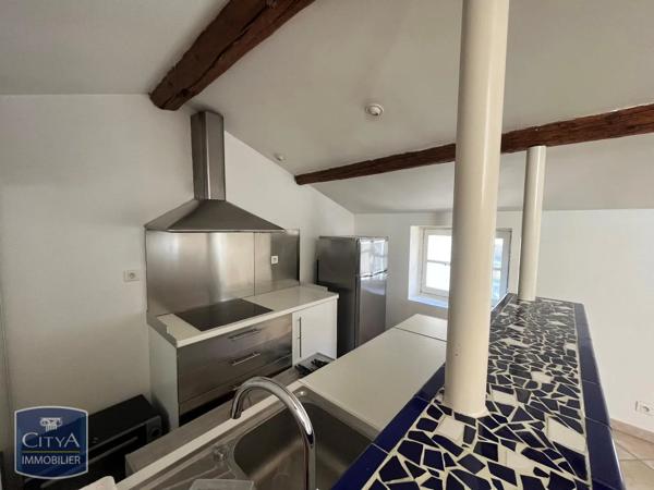 Appartement à louer 3 pièces 55.93m² Nîmes (30000)