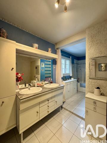 Maison à vendre 3 pièces 134 m² Cinais