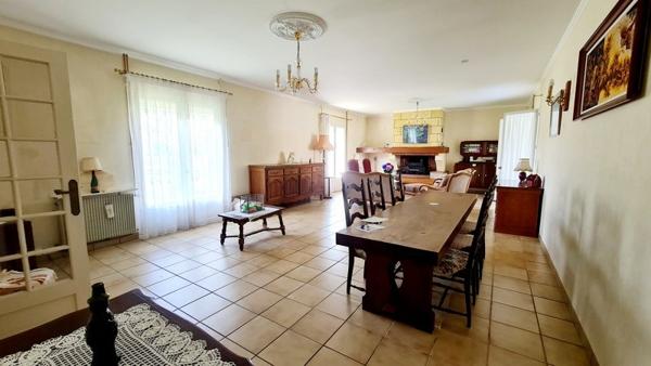 Maison à vendre |  Vayres |  5 pièces | 188 m²