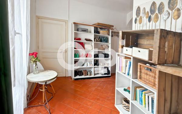 Maison à vendre    7 pièces •  Ruoms