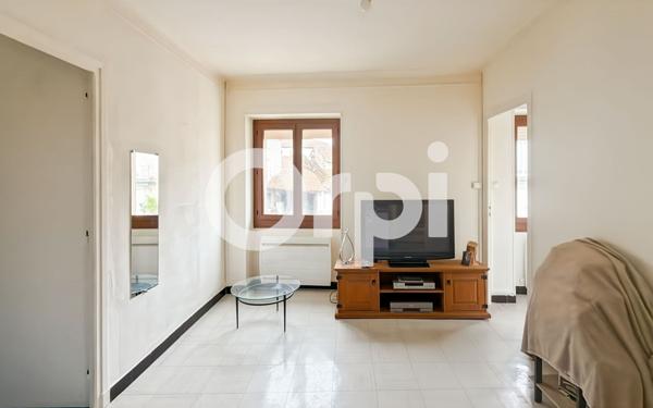 Maison à vendre    7 pièces •  Ruoms