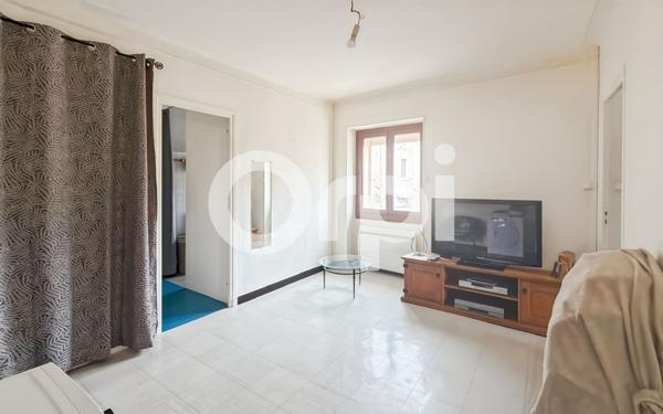 Maison à vendre    7 pièces •  Ruoms