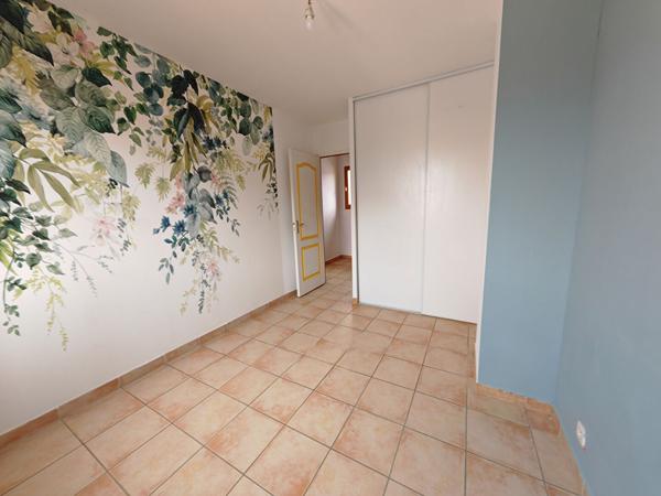 Villa La Crau 5 pièce(s) 100 m2