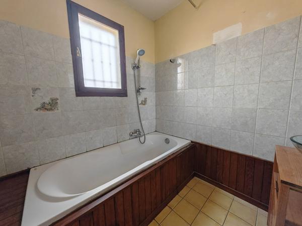 Villa La Crau 5 pièce(s) 100 m2