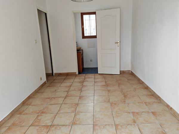 Villa La Crau 5 pièce(s) 100 m2