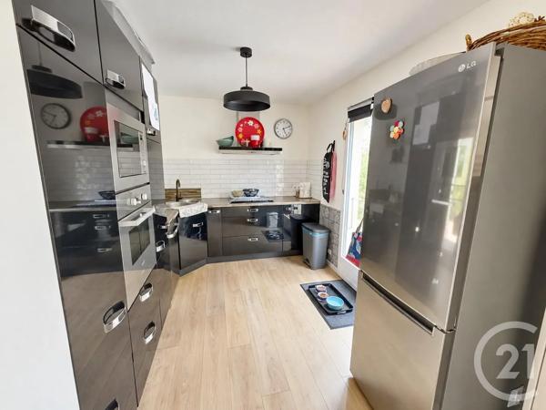 Maison à vendre  6 pièces - 133 m 2   LES MUREAUX  - 78