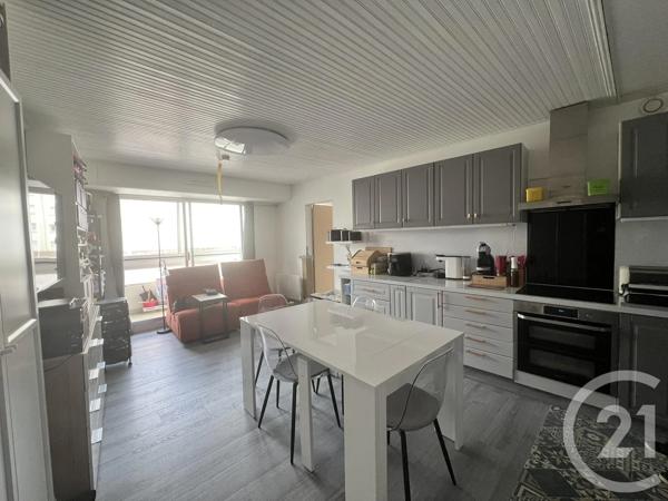 Appartement F2 à vendre  2 pièces - 48,67 m 2   CHALLANS  - 85