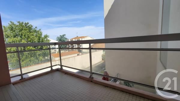 Appartement F2 à vendre  2 pièces - 48,67 m 2   CHALLANS  - 85