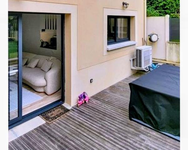 Maison 6 pièces - 130 m² Exclusivité efficity