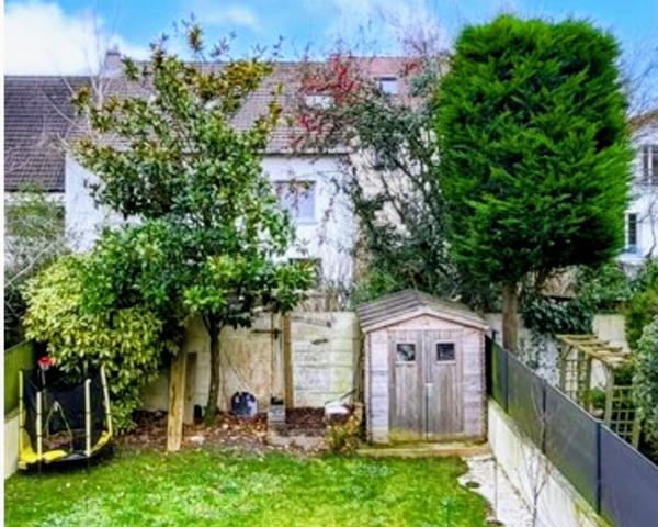 Maison 6 pièces - 130 m² Exclusivité efficity