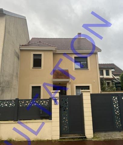 Maison 6 pièces - 130 m² Exclusivité efficity