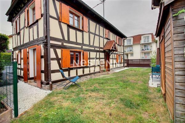 Maison individuelle 4 chambres LINGOLSHEIM - ATYPIQUE