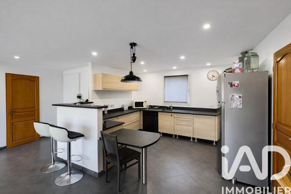 Maison à vendre 4 pièces 130 m² Annœullin