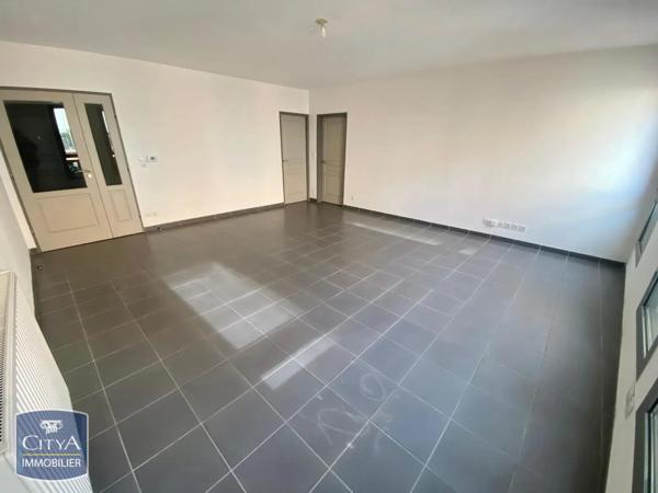 Appartement à louer 4 pièces 101.15m²