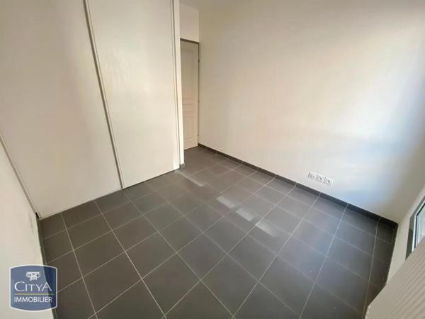 Appartement à louer 4 pièces 101.15m²