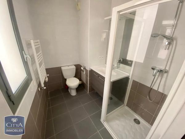 Appartement à louer 4 pièces 101.15m²