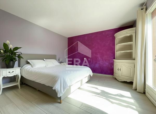 Superbe maison familiale avec pièce de vie cathédrale et piscine