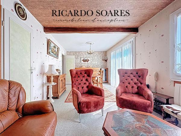 60940 ANGICOURT - MAISON DE PLAIN PIED / SOUS-SOL TOTAL / 2 CHAMBRES / MAGNIFIQUE JARDIN DE 881m2