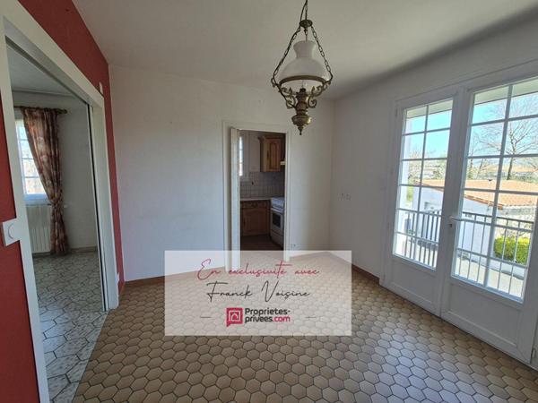 A VENDRE  en EXCLUSIVITE aux Herbiers, centre ville - Maison avec 4 chambres sur un terrain de  729 m2 env