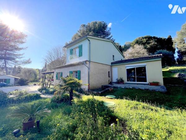GRASSE/St-Antoine, Che. des Chèvrefeuilles. Propriété de 175m² avec piscine - Vente en VIAGER OCCUPE