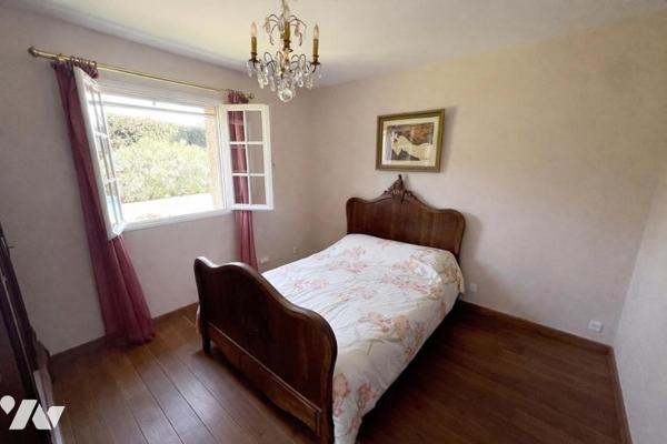 GRASSE/St-Antoine, Che. des Chèvrefeuilles. Propriété de 175m² avec piscine - Vente en VIAGER OCCUPE