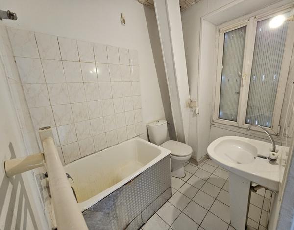 Maison de bourg 2 chambres VARADES