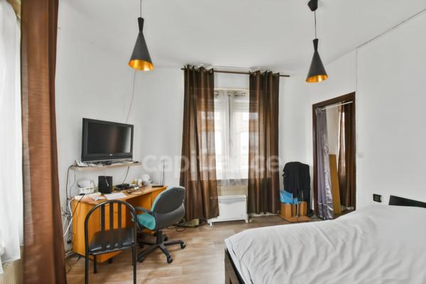 Immeuble mixte avec local commercial libre – Lille - fort potentiel