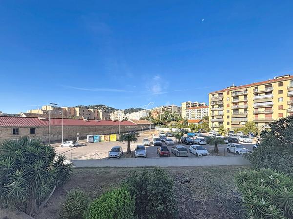 Appartement 3 pièce(s) 2 chambre(s) 69.95 m²
