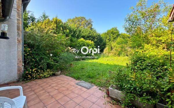 Maison à vendre    5 pièces •  Vallon-en-Sully