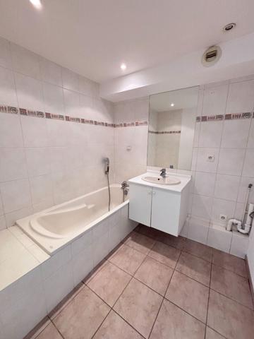 Appartement 2 pièces à Cernay : votre nid douillet avec vue sur parc et terrasse XXL !