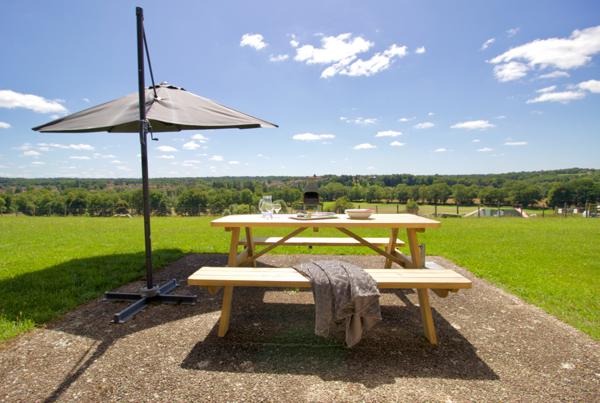 Domaine d'exception au coeur de la campagne, 40 couchages, maison de 8 chambres, piscine chauffée, mini-ferme,