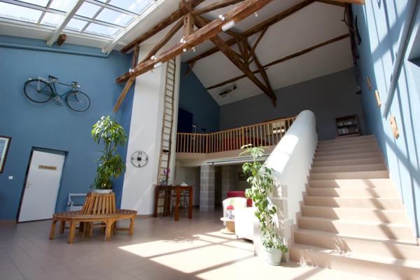 Domaine d'exception au coeur de la campagne, 40 couchages, maison de 8 chambres, piscine chauffée, mini-ferme,