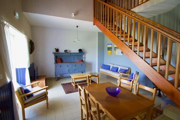 Domaine d'exception au coeur de la campagne, 40 couchages, maison de 8 chambres, piscine chauffée, mini-ferme,