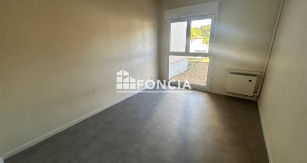 Location Appartement 4 pièces 76.61 m² - Roanne 42300